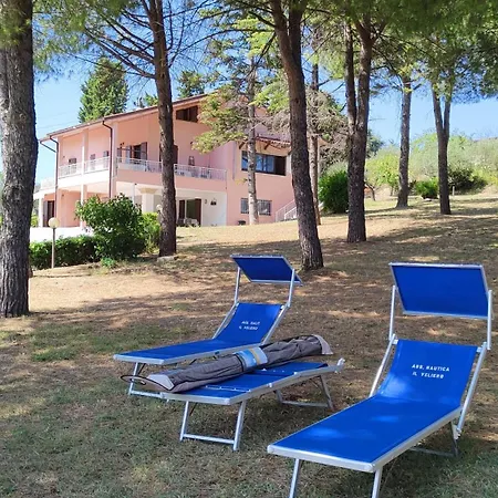 Il Giardino Dei Pini Affittacamere Santa Marina (Marche)